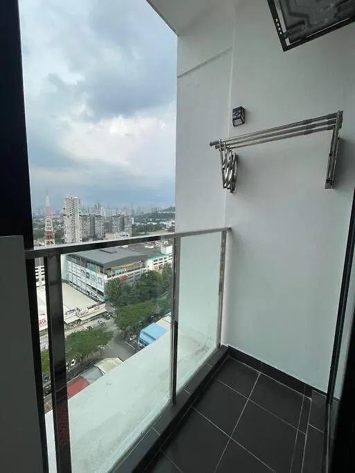 Homefeel Netflix Youtube Wifi 5Min Drive To Desapark Kuala Lumpur Apartman